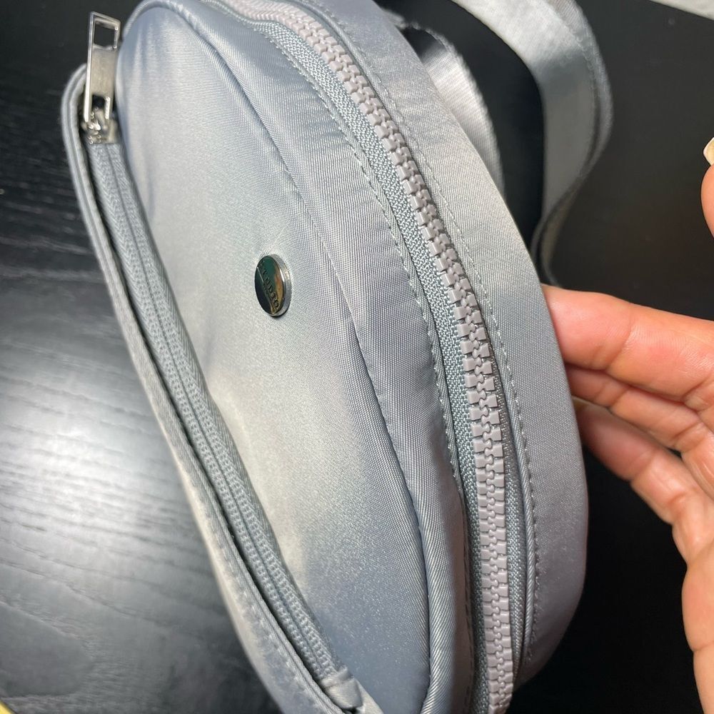 Studio Gray Fanny Pack Bag - Picture 3 of 9